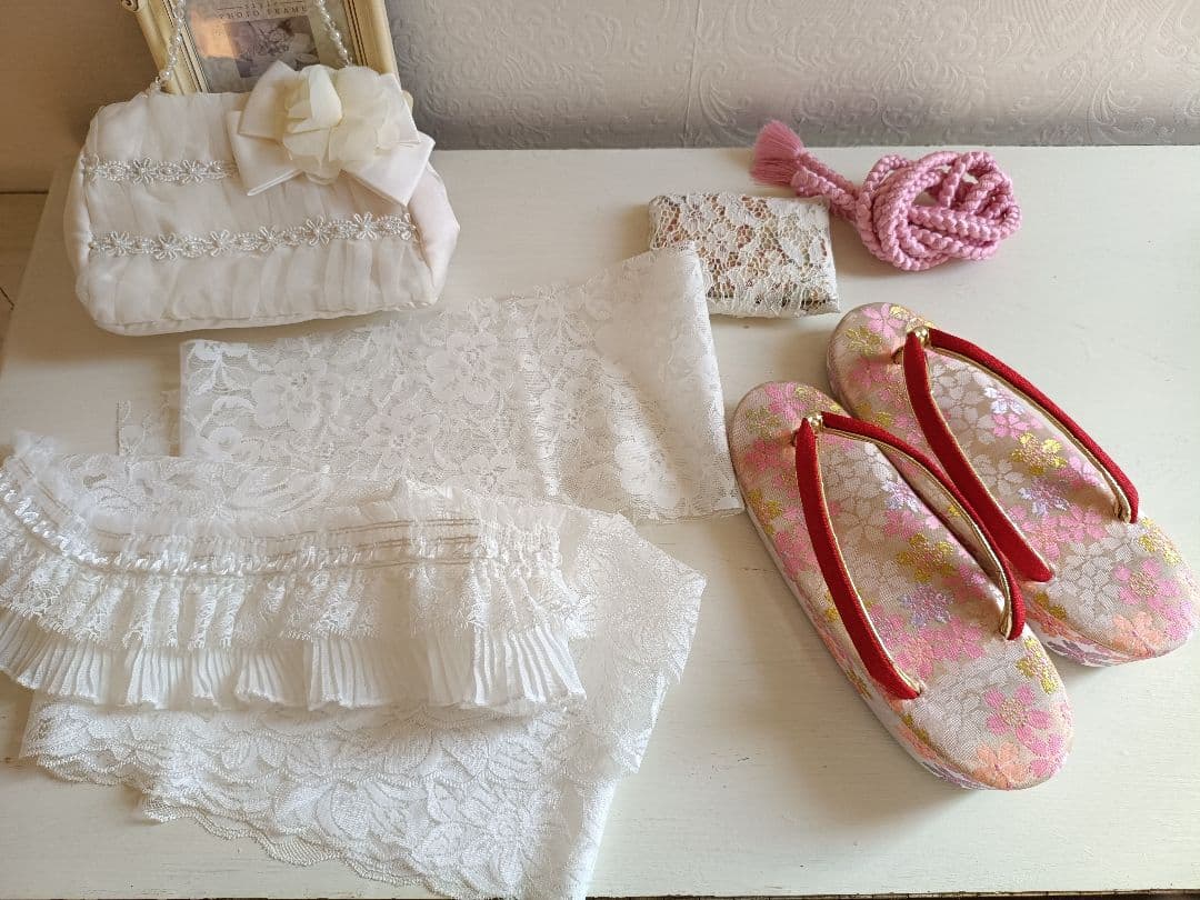 白地に花模様の着物とピンク系作り帯セット☆七五三ハーフ成人式