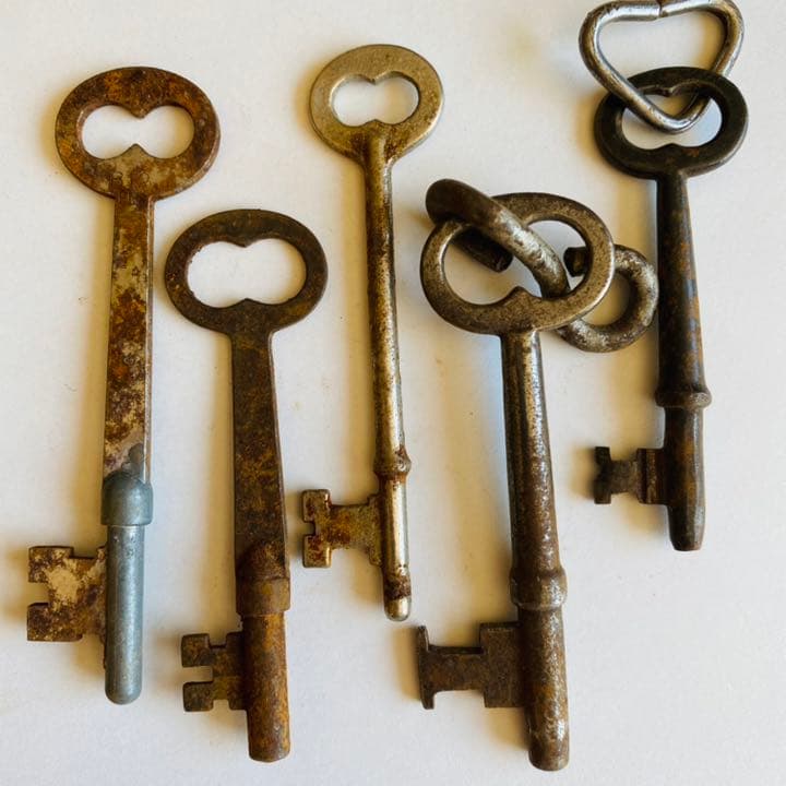 ⑥ アメリカで仕入れたアンティーク鍵　在庫セール