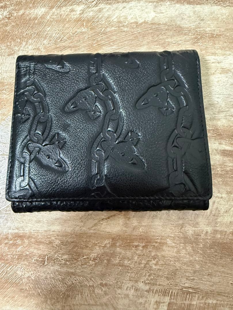 Vivienne Westwood チェーンオーブコンパクトウォレット