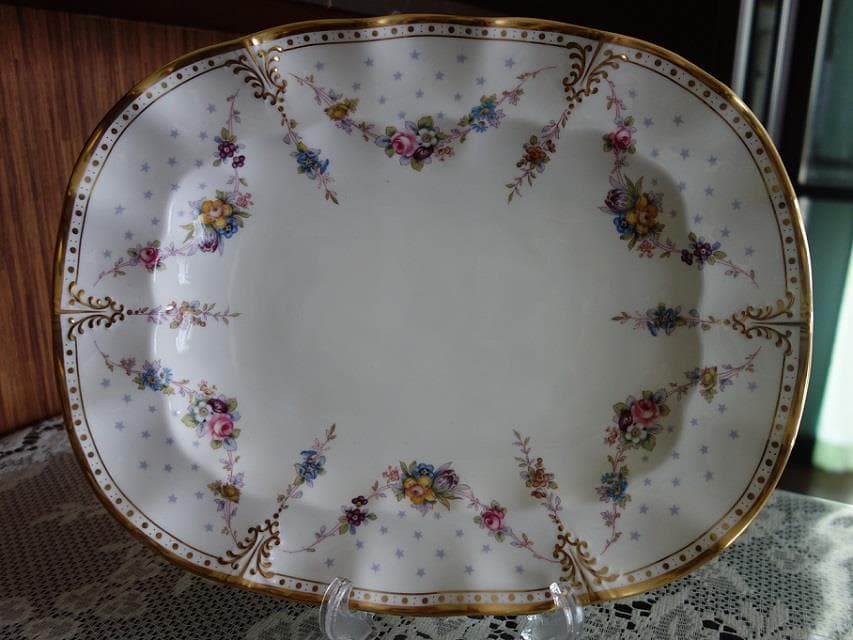 【美品・未使用品】英国王室　ロイヤルアントワネット　オーバルデッシュS