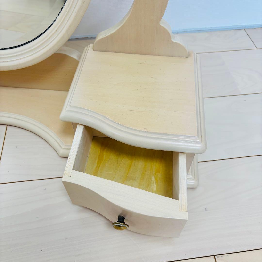 LYNN HOLLYN リンホーリンドレッサー 鏡のみ　送料込み