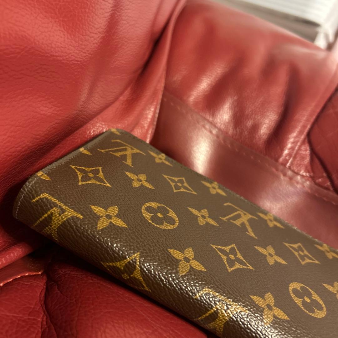 極美品！ルイヴィトン モノグラム ジッピーウォレット