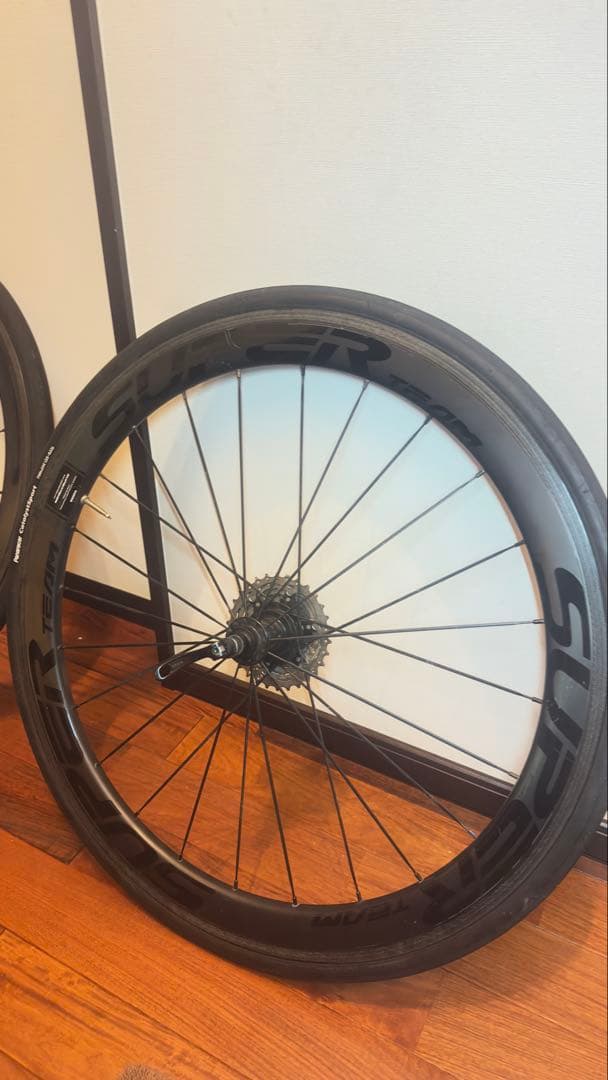 SUPERTEAMカーボンホイール カセット、タイヤ付き