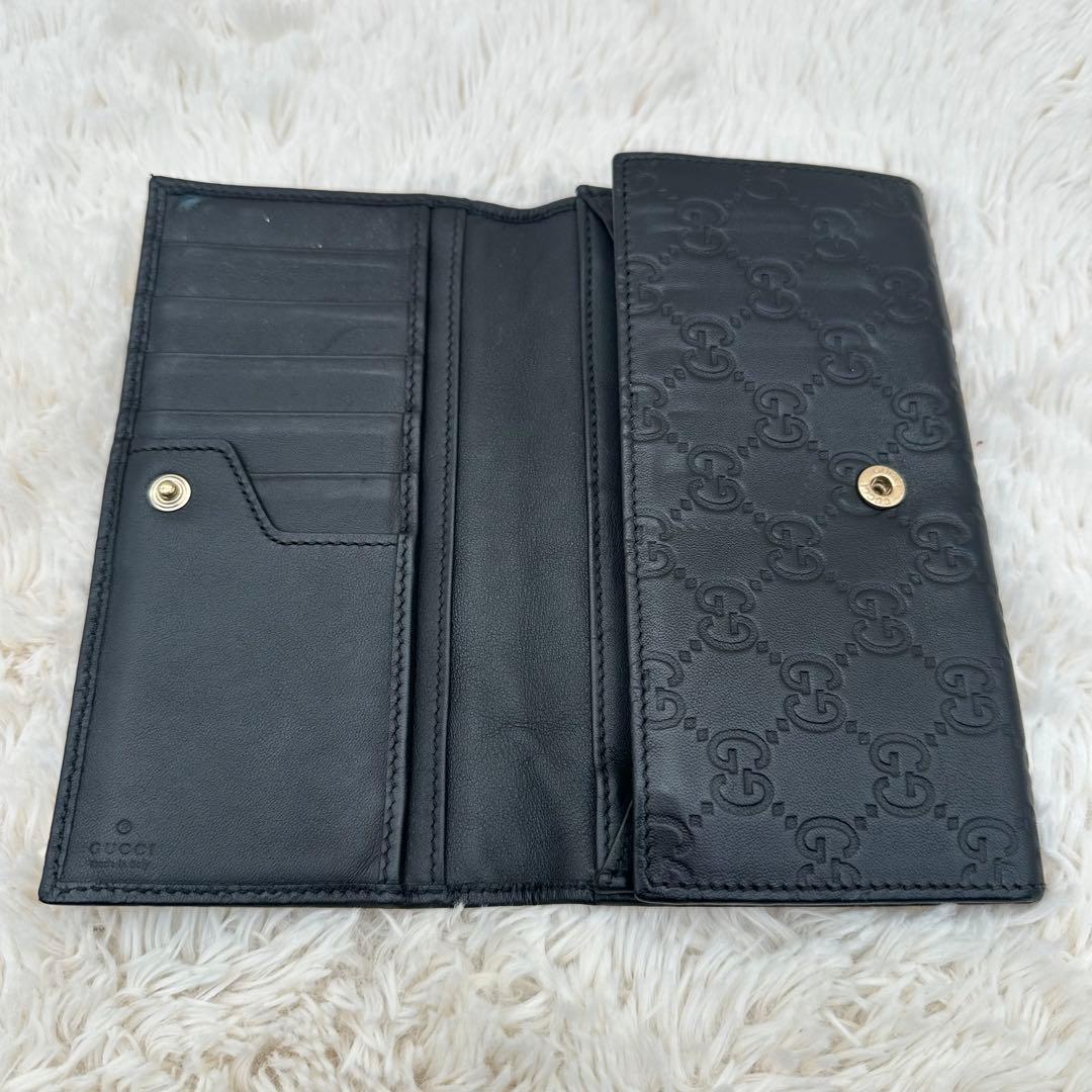 ✨美品✨グッチ　長財布　二つ折り財布　GG柄 ロゴプレート　レザー　黒