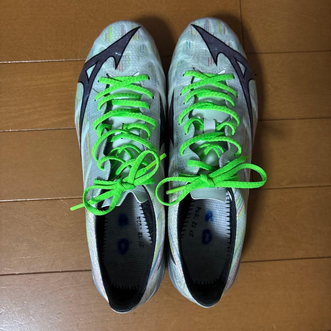 MIZUNOアルファ2PRO ホワイト×シルバーイリディセント 26.5センチ