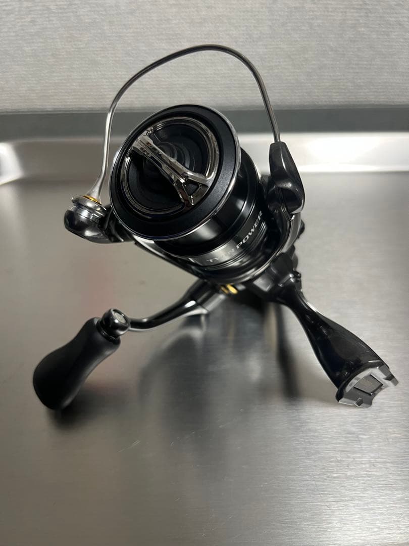 24ツインパワーC2000S シマノ 美品