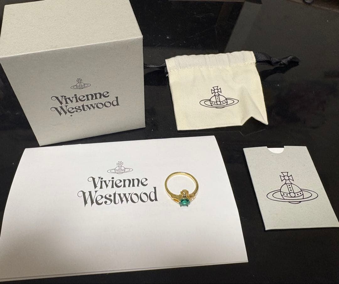 ヴィヴィアンウエストウッド リング