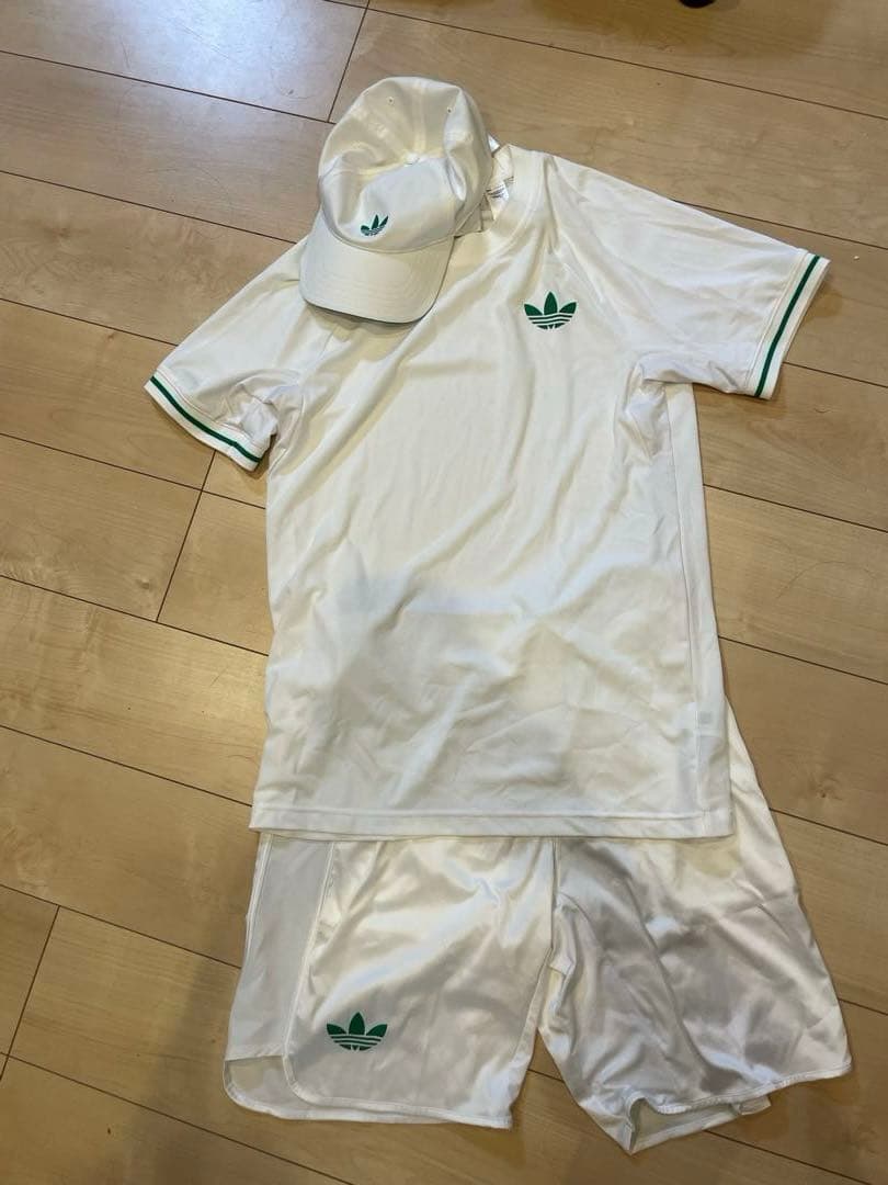 adidas originals テニスウェア３点セット　アディダスオリジナルス