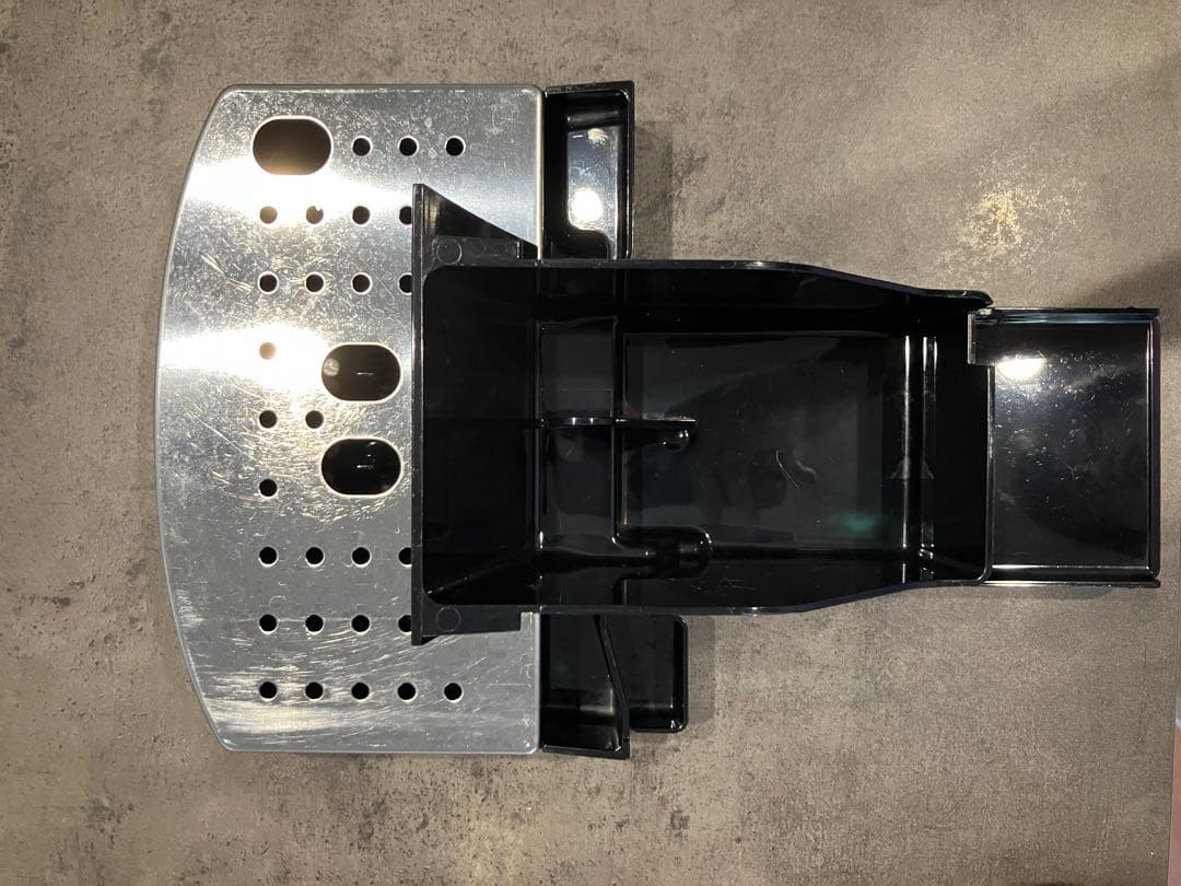 【美品】デロンギ エスプレッソマシン マグニフィカ S ECAM22112B