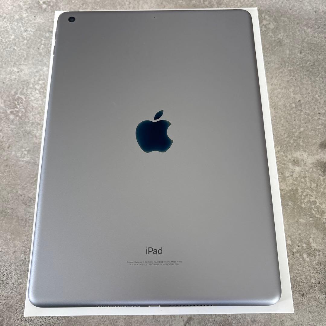 iPad 第6世代　128GB