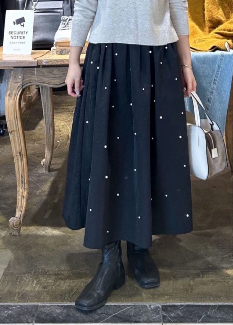 BEARDSLEYランダムパールスカート　新品未使用品