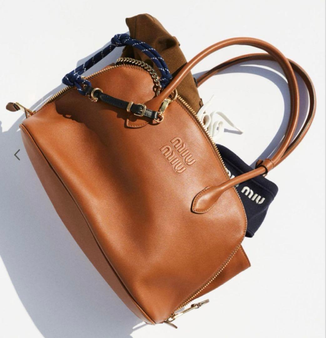 めろにゃん MIUMIU ミュウミュウ レザー×コード×メタルトリック