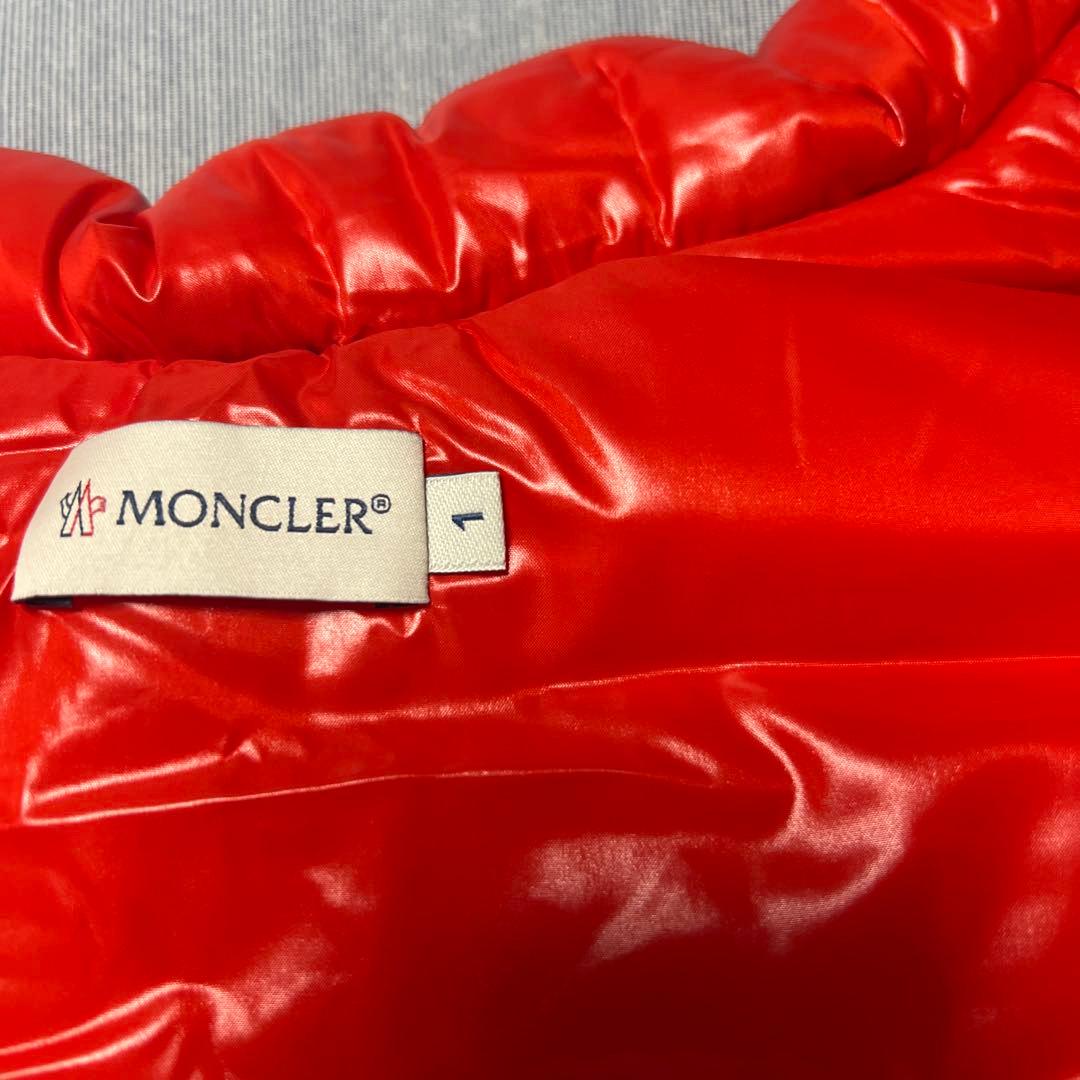 MONCLER 犬服 ダウンジャケット風 赤 サイズ1