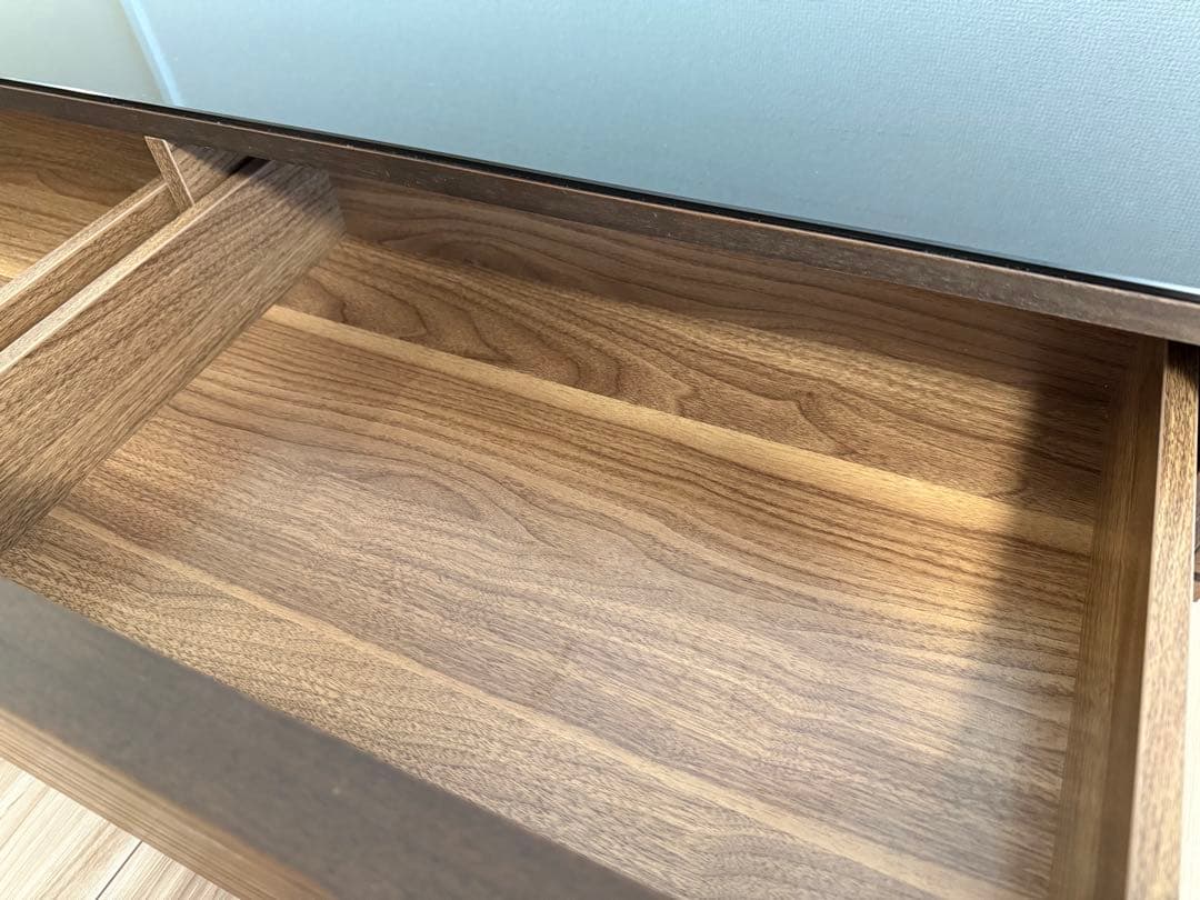 【送料込】収納付きセンターテーブル　アルモニア