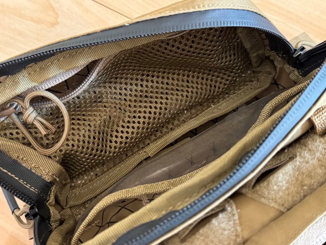 ☆極美品☆ 田村装備開発　トータスポーチTORTOISE POUCH CBカラー