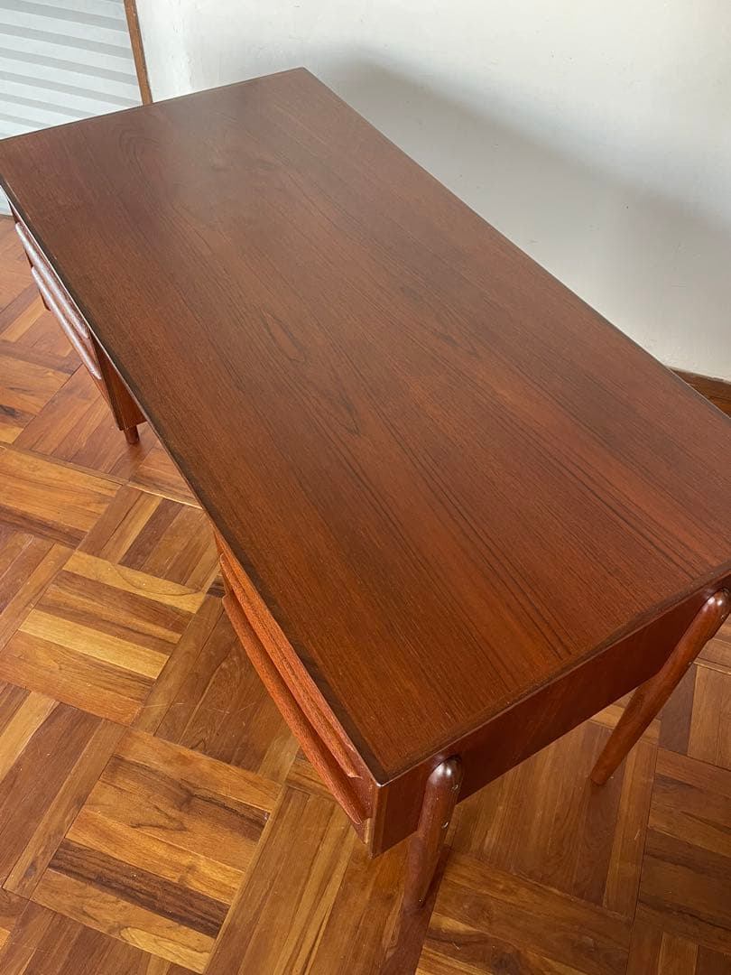 北欧 デンマーク ヴィンテージ チーク オイルフィニッシュ 両袖 デスク