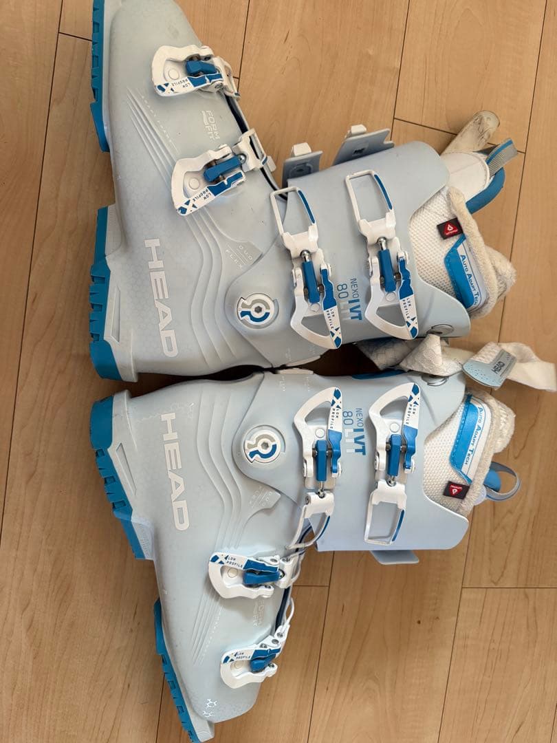 HEAD NEXO LYT 80 W スキーブーツ