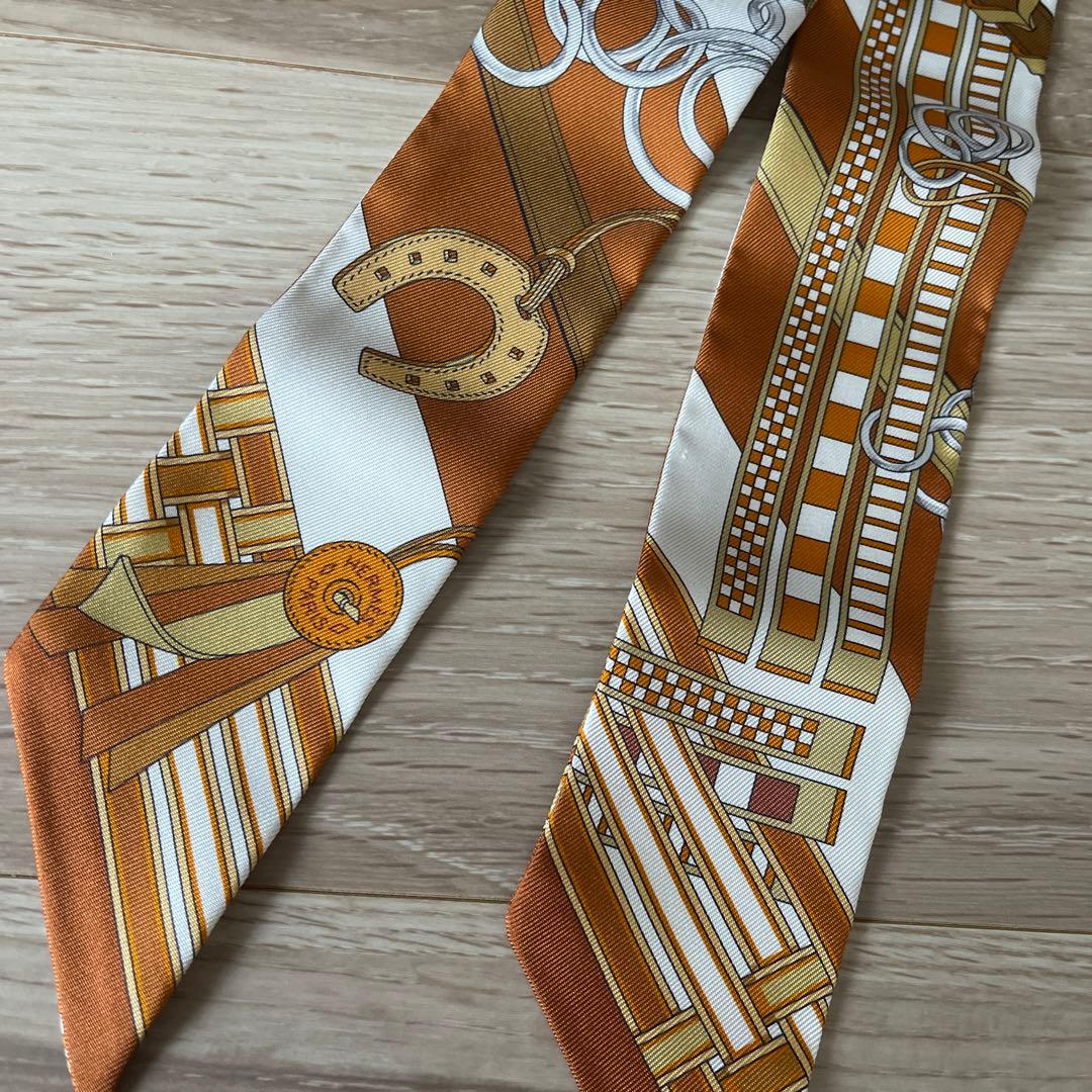 美品！！エルメスツイリー馬勒とチャーム　ロデオ柄　キャラメル　白　ブロンズ