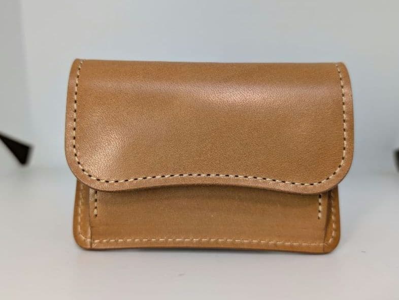 ワイルドスワンズ　TONGUE Bastin&Fils （バスタン&フィス）