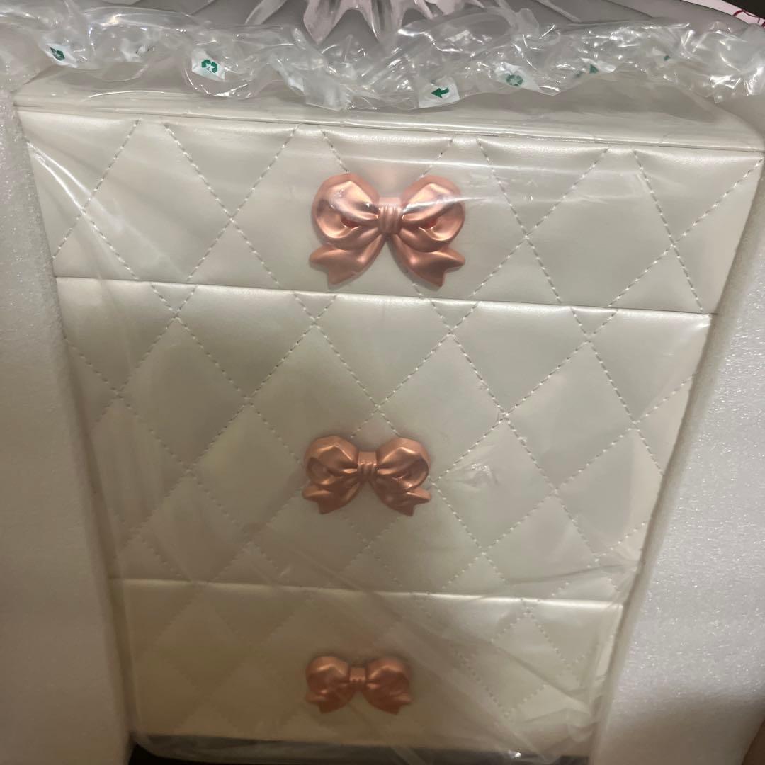 フラワーノーズ　クリスマス限定　ノベルティ　ボックス