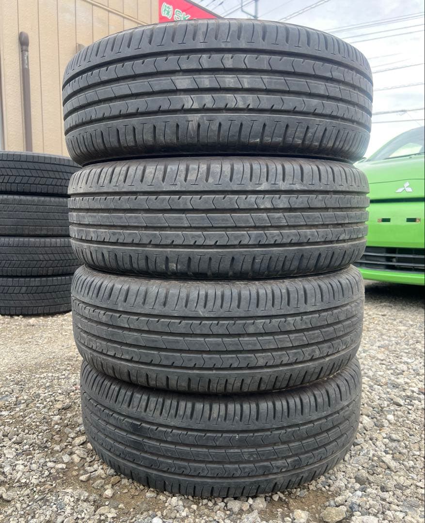 ブリヂストン　エコピア　nh100 215/60r16 21年製　バリ山