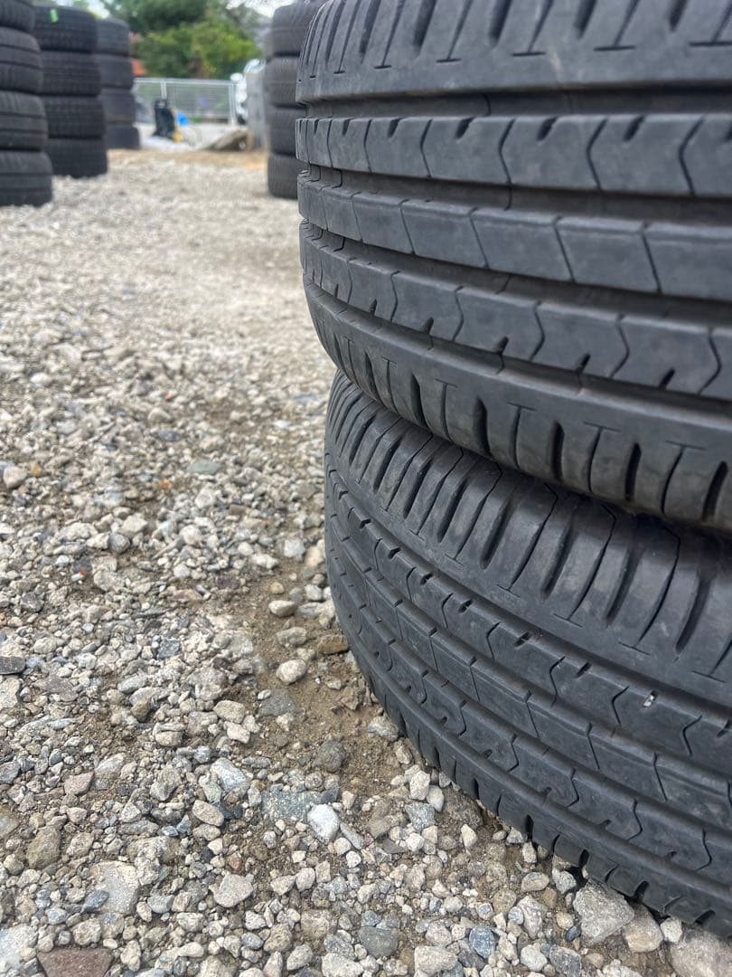 ブリヂストン　エコピア　nh100 215/60r16 21年製　バリ山