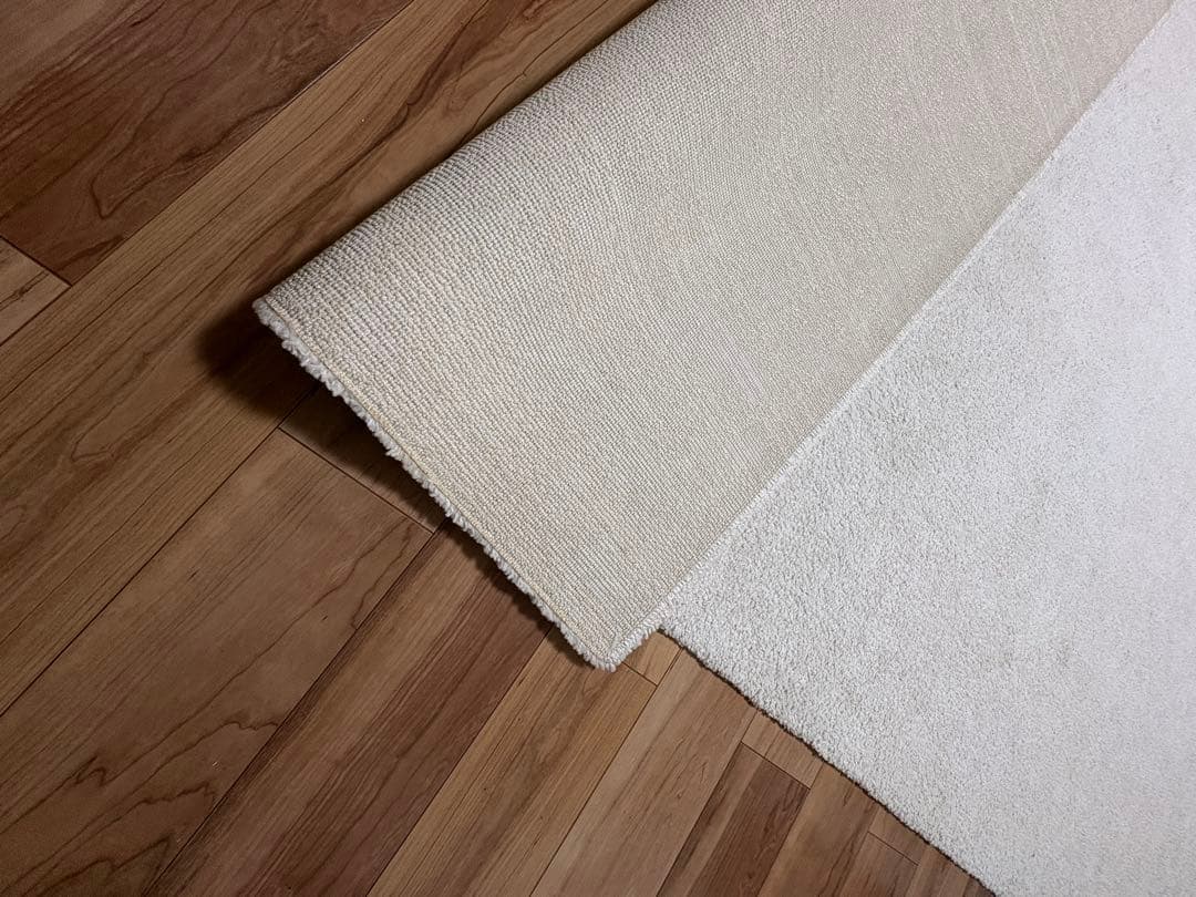 IKEA STOENSE ストエンセ ラグ　オフホワイト　　200x300 cm