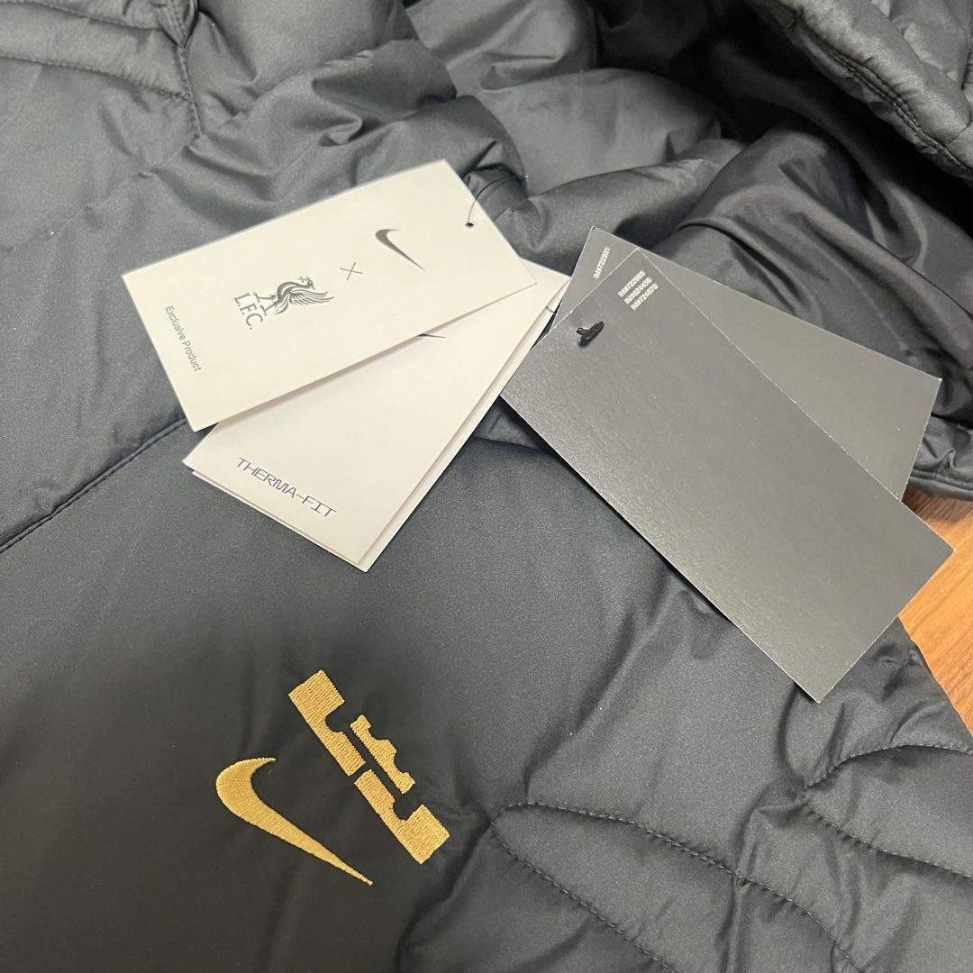 【未使用タグ付】 ナイキ× レブロン × リバプール ベンチコート 黒 XL