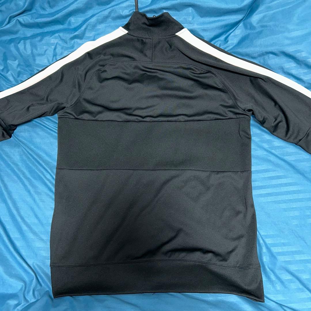 サンフレッチェ広島 支給品移動着