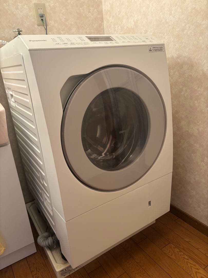 25年式　Panasonic ドラム式洗濯機　NA-LX127DR-W