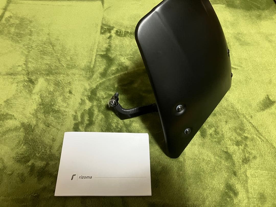  RnineT メーターバイザー rizoma リゾマ　ウィンドシールド