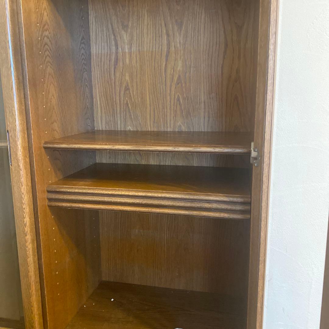 北海道家具　木製食器棚 ガラス扉付き　 11月4日まで出品