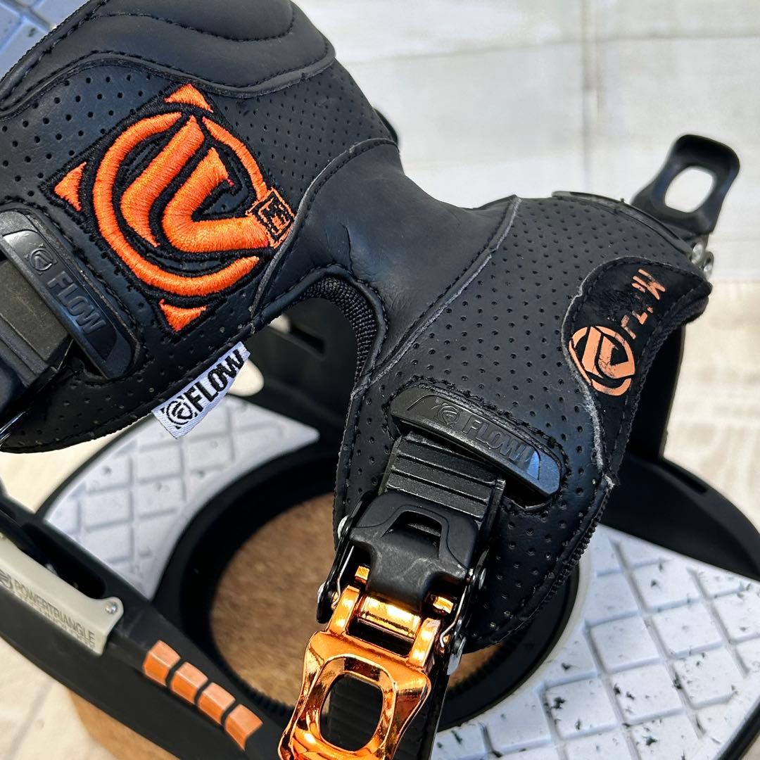 スノーボードバインディング　FLOW M-SERIES