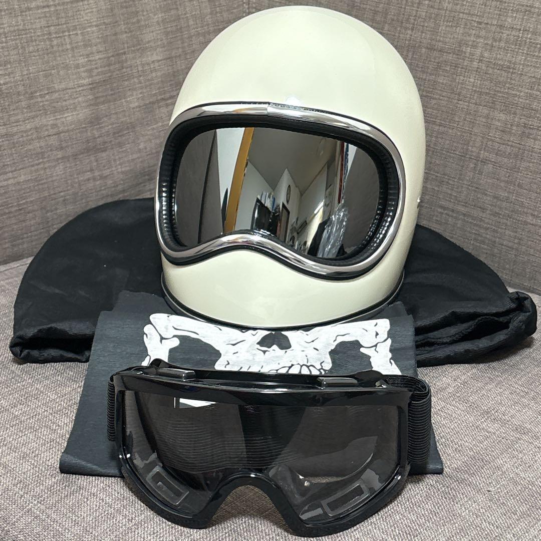 新品　スペースヘルメットXLサイズ　ホワイト　ゴーグル、ケース付きnobudz風