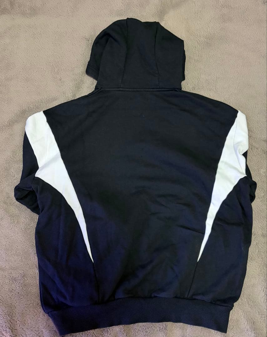 CRONOS フード付きパーカー M 黒/白