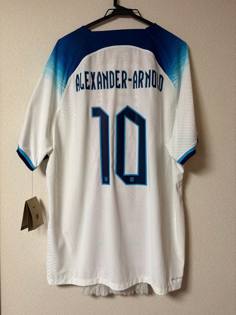 イングランド代表ユニフォーム 正規品 アレクサンダーアーノルド#10