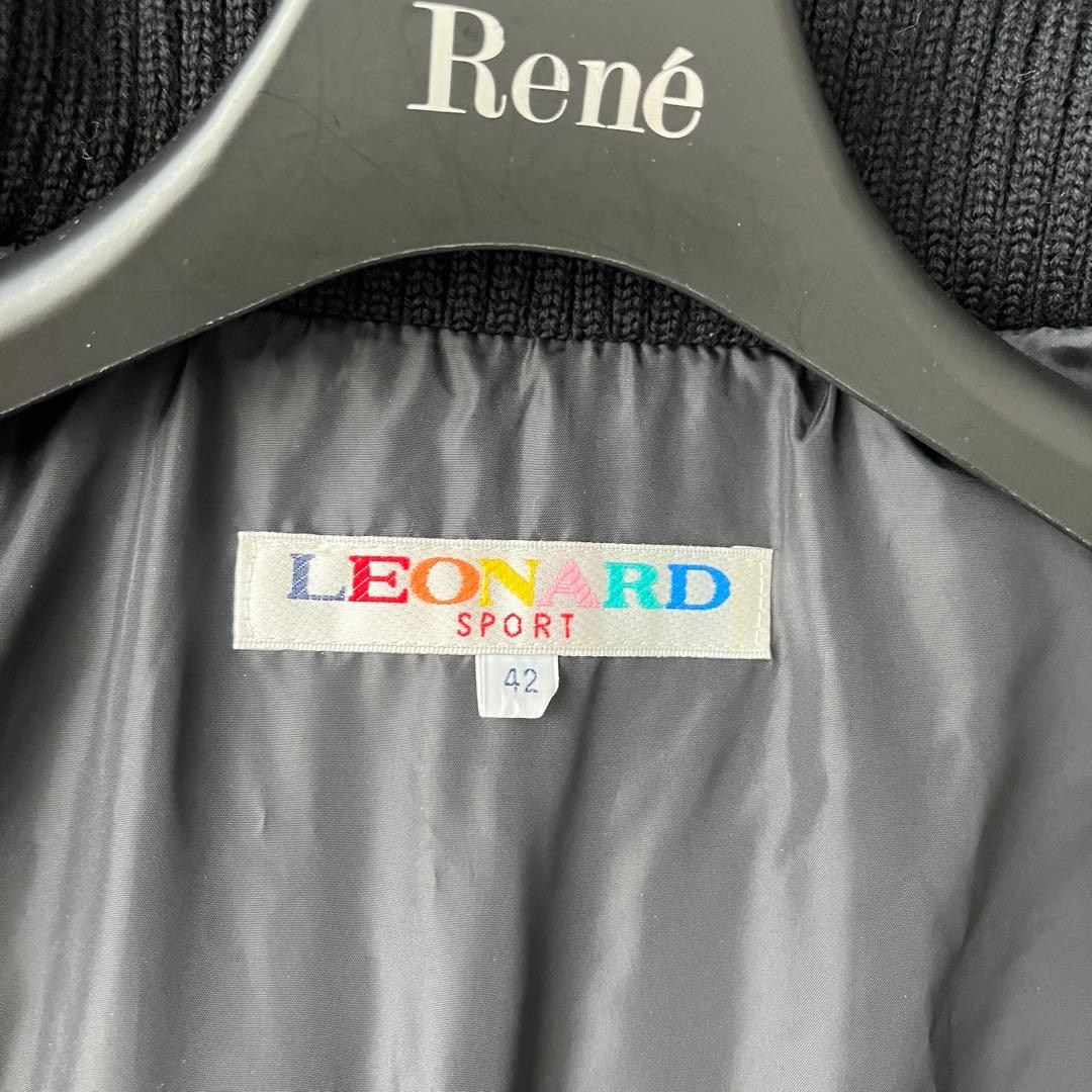 レオナール 大きいサイズ 42 ニット切替 ダウンコート 花柄 トリム 黒