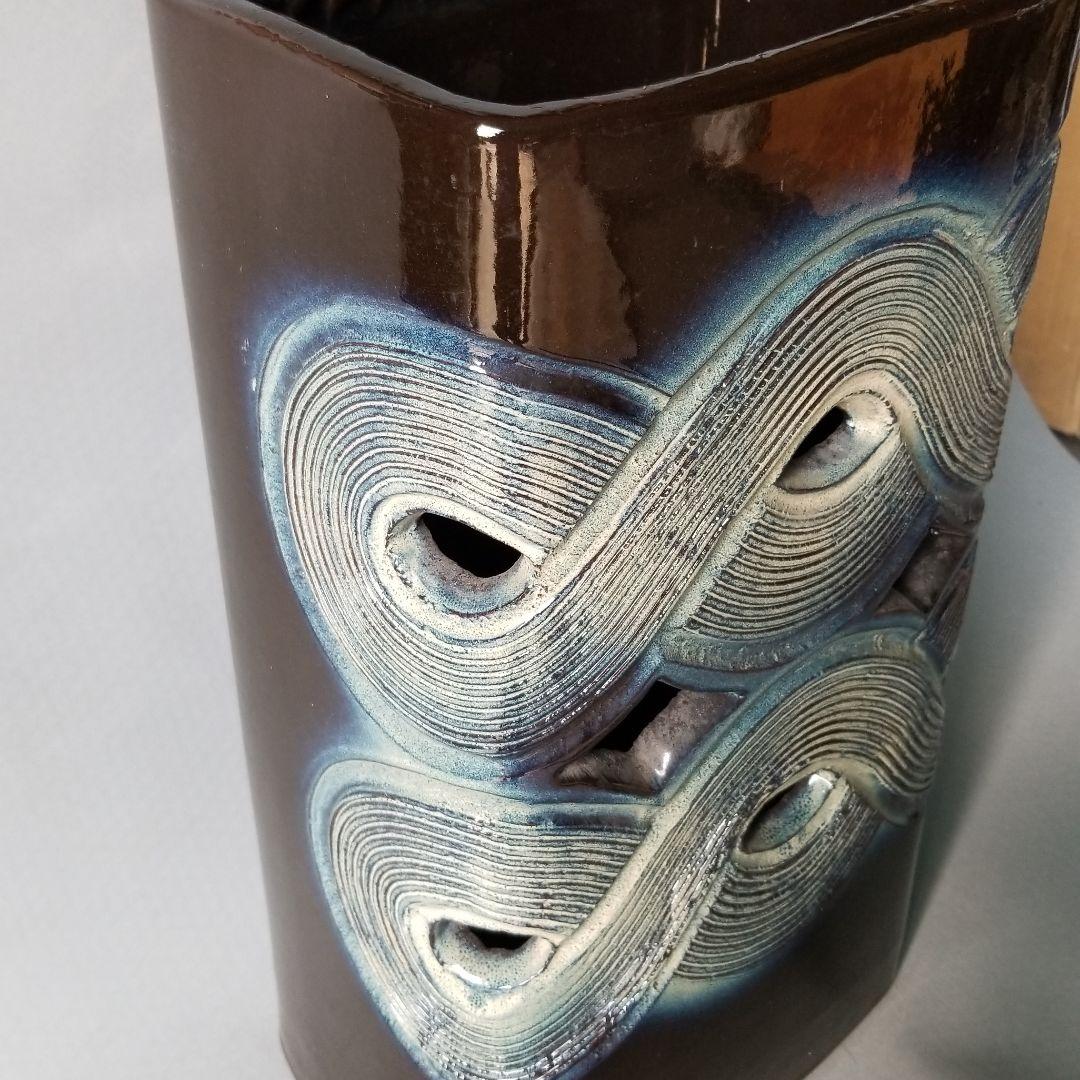 お値下げしました⤵信楽焼傘立て  長角波彫 高さ４３cm