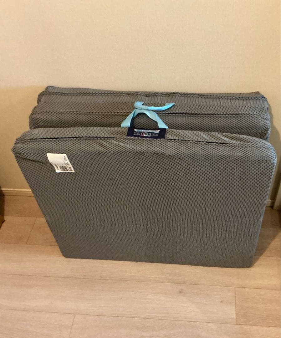 マニフレックス 高反発マットレス サステナブルウィング 三つ折り SSサイズ