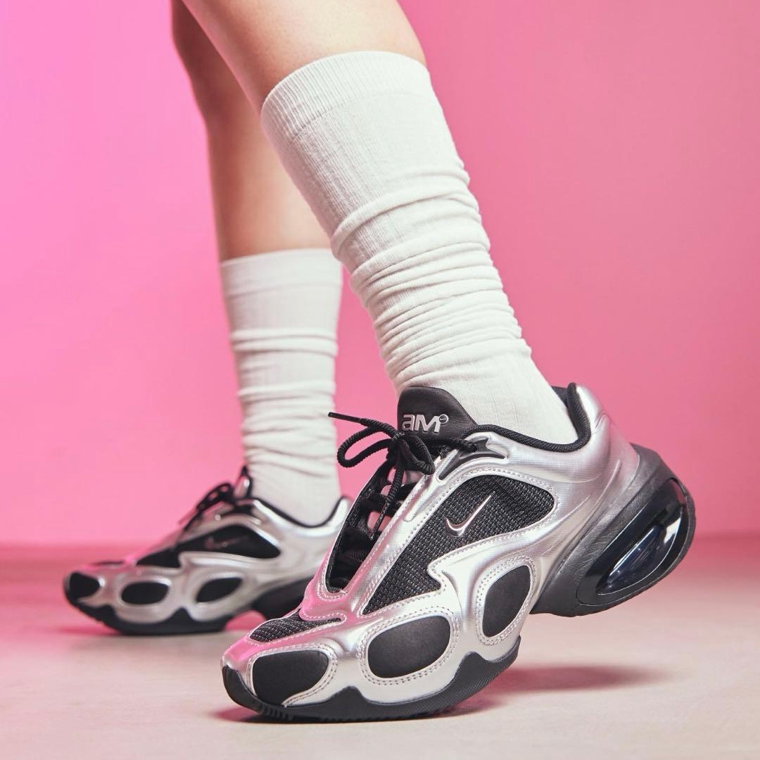 ナイキ エアマックスミューズ Nike Air Max Muse 23.5cm