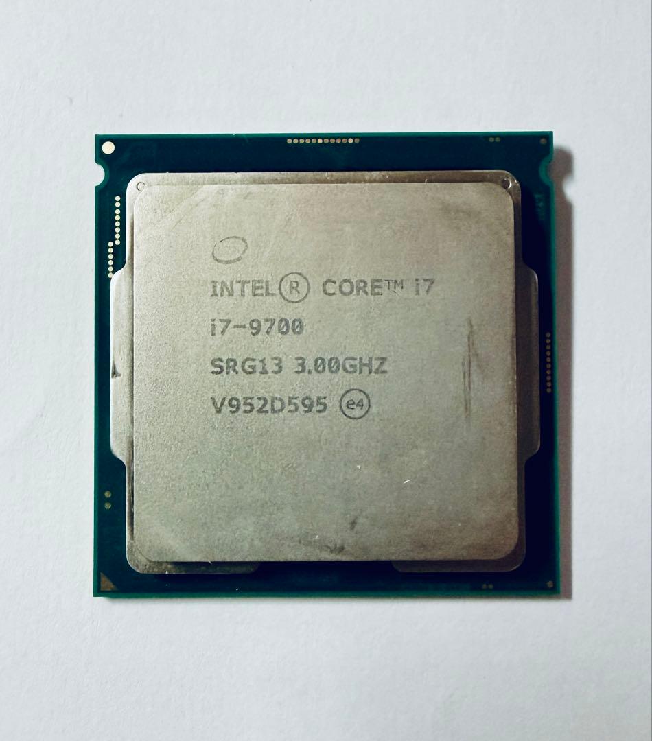 Intel Core i7-9700 CPU 3.00GHz 動作確認済