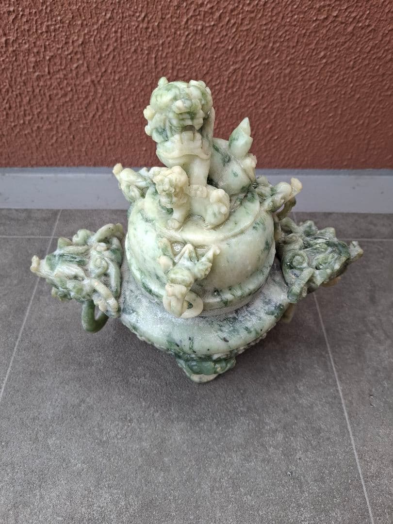 薔薇　翡翠　玉彫香炉