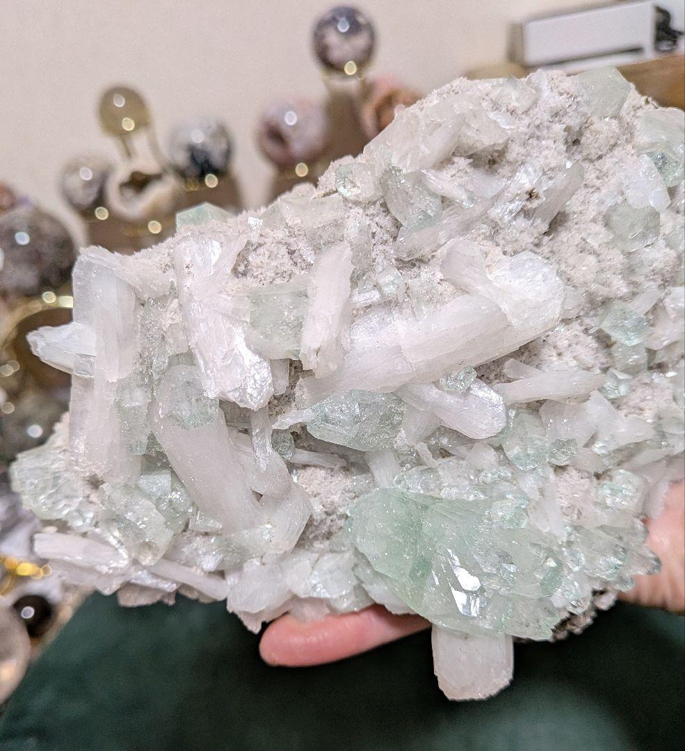グリーンアポフィライト☆カルサイト共生☆クラスター☆台座付き☆