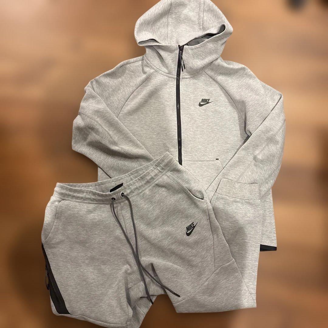 NIKE テックフリース セットアップ グレー