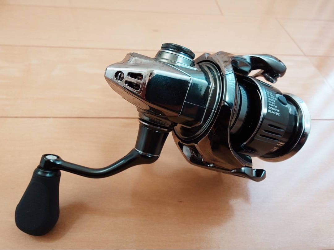 シマノ 22ステラ SHIMANO STELLA C2500SXG リール