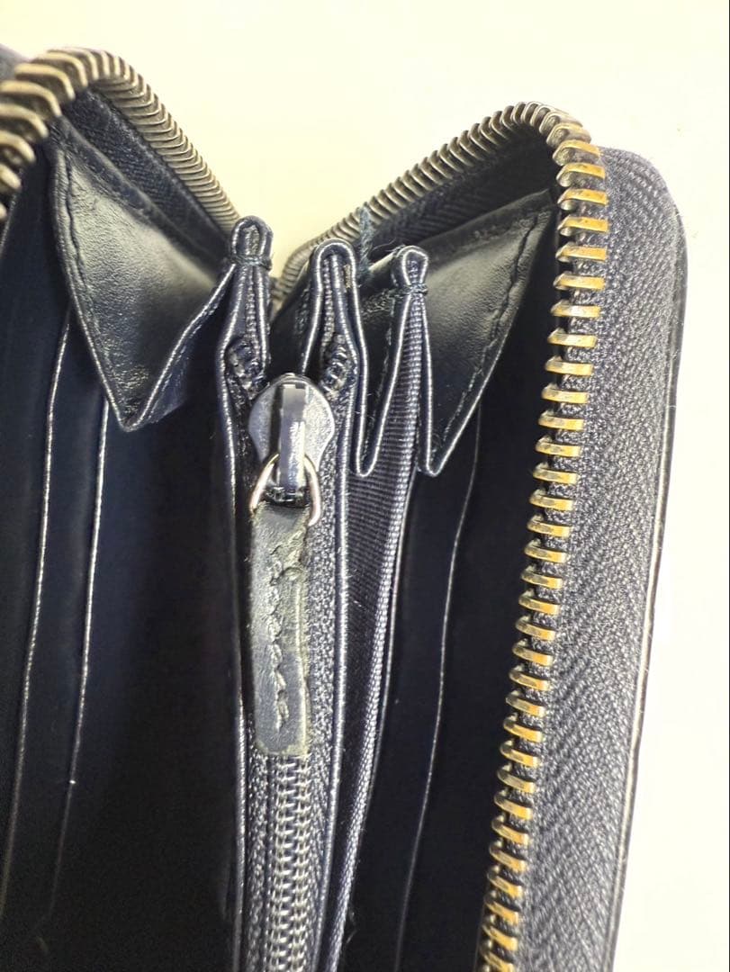 【美品】GUCCI GG シマ ラウンドファスナー　ネイビー人気のデザイン