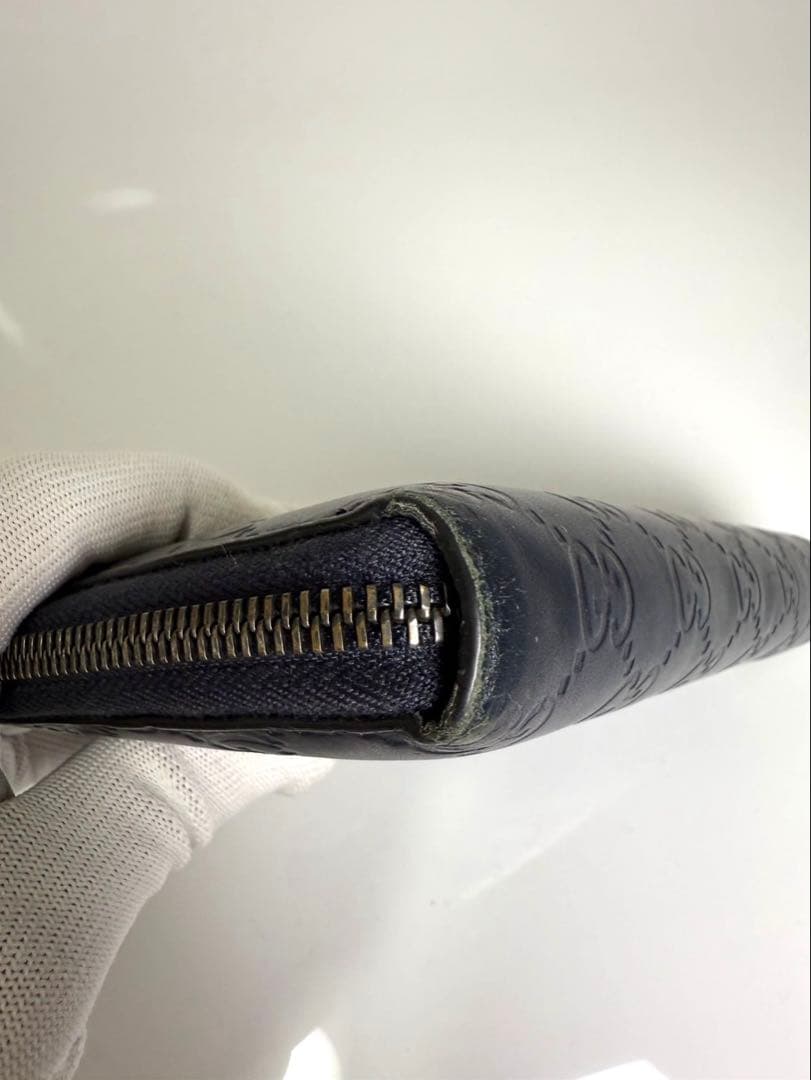 【美品】GUCCI GG シマ ラウンドファスナー　ネイビー人気のデザイン