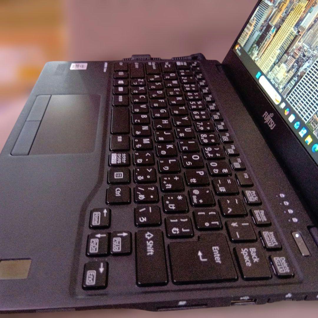 Z③ 富士通　ＦＭＶＵ2803JD　U9310/DW