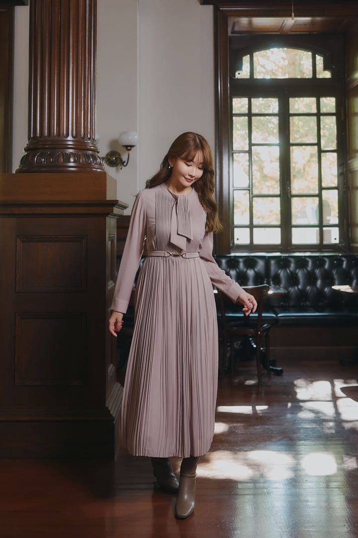 ワンピース herlipto Viola Bow Pleated Dress