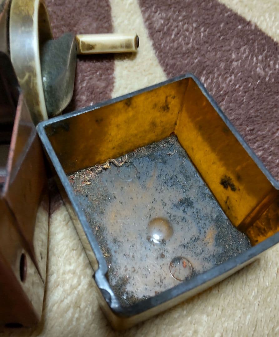 【価格相談可】昭和レトロ 手動鉛筆削り MAX　金属製